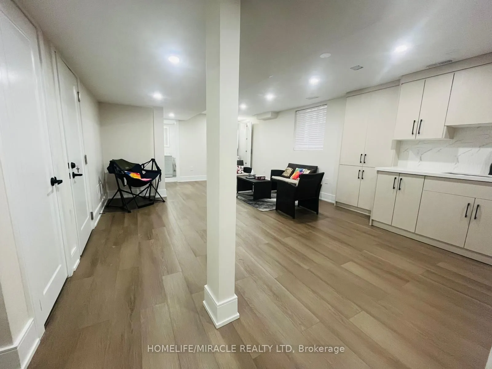 Detached Home For Lease | E13263862