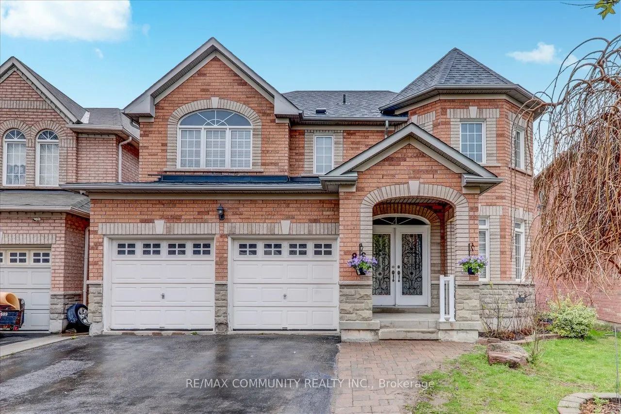 Detached Home For Lease | E13285786