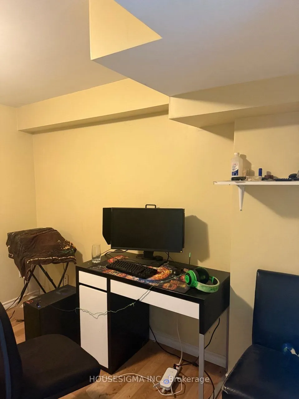 Detached Home For Lease | E13430128