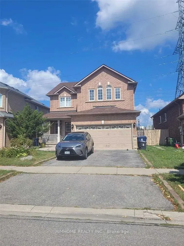 Detached Home For Lease | E13440896