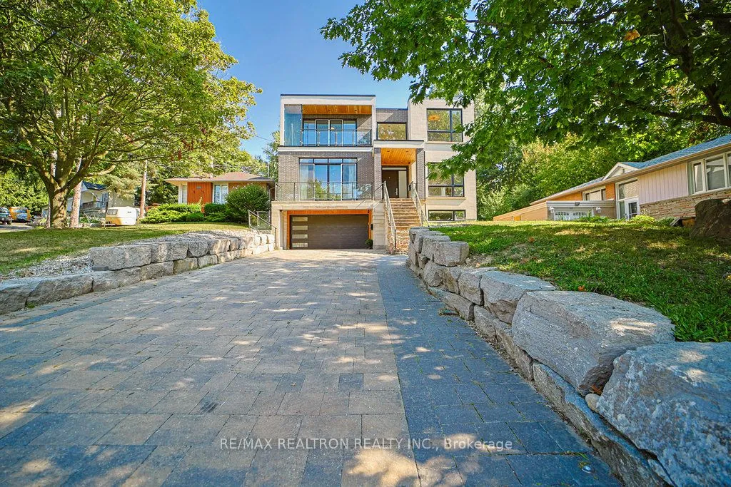 Detached Home For Lease | E13446194