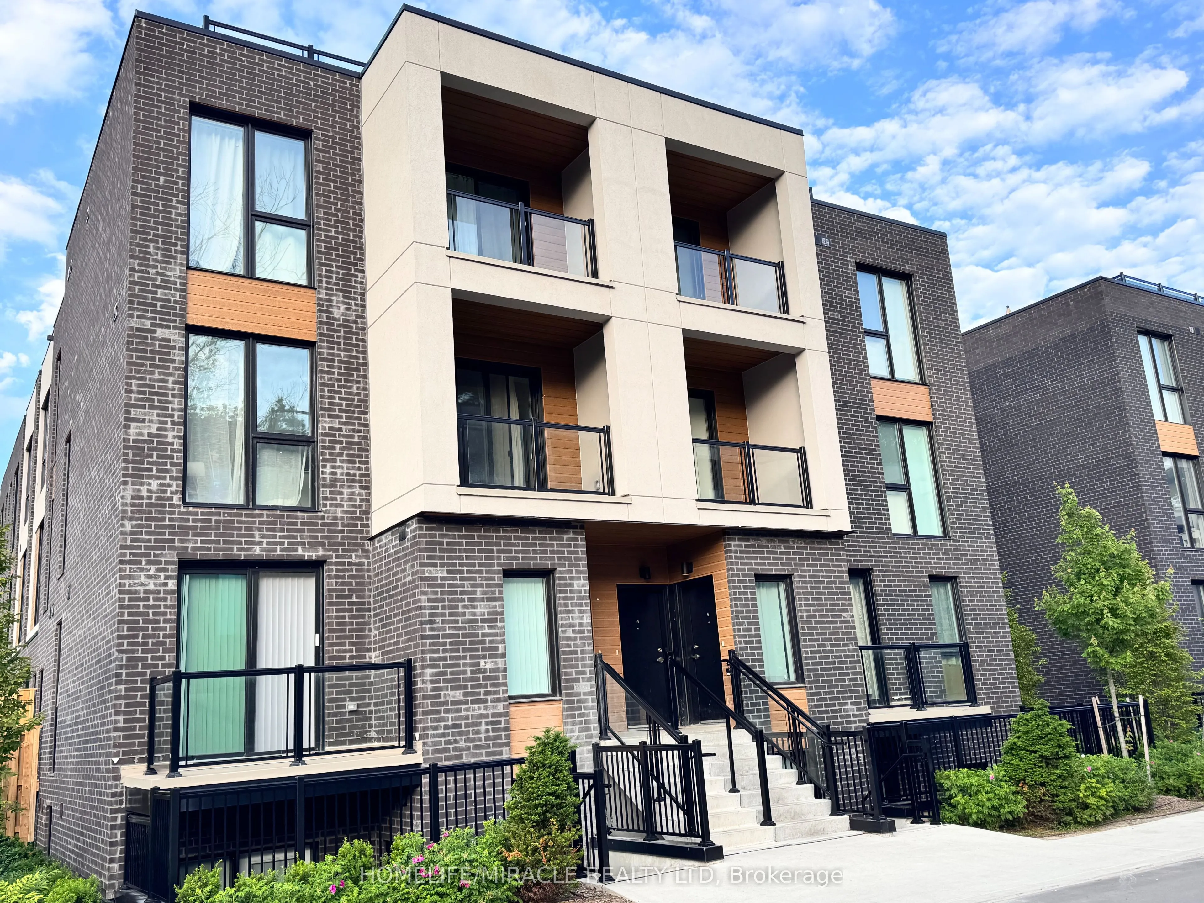 Property For Lease | E13457700