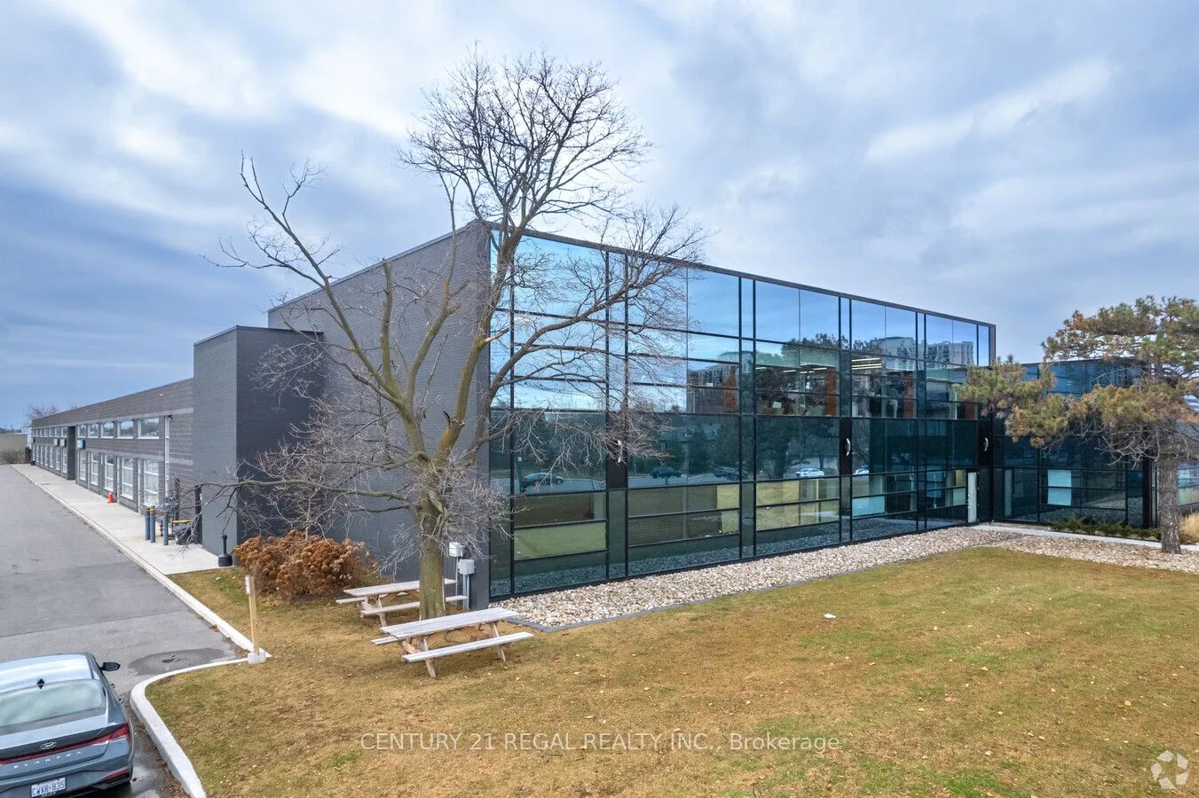Industrial Property For Lease | E13459098