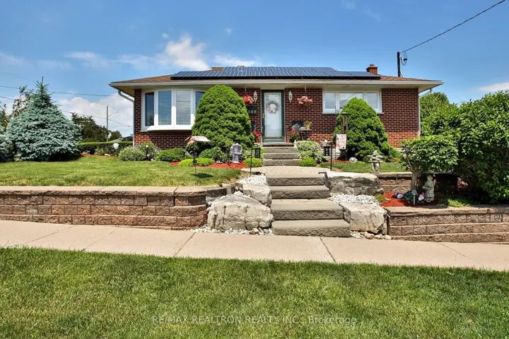 Welcome to 744 Shelley Avenue