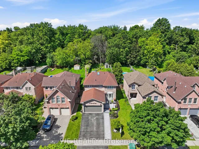 305 FT Treed Lot