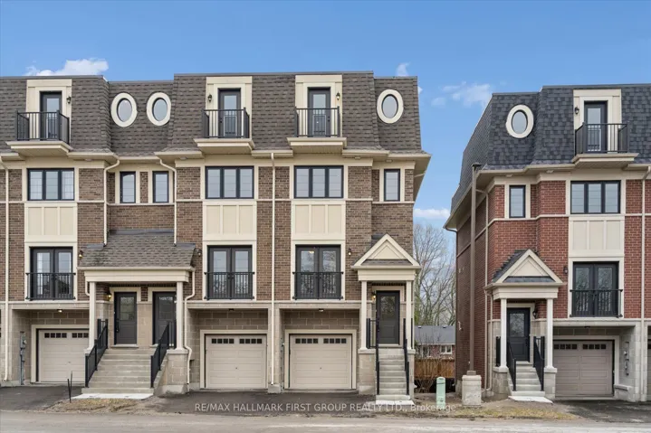 59 Marret Lane, Clarington, ON L1B 0X2