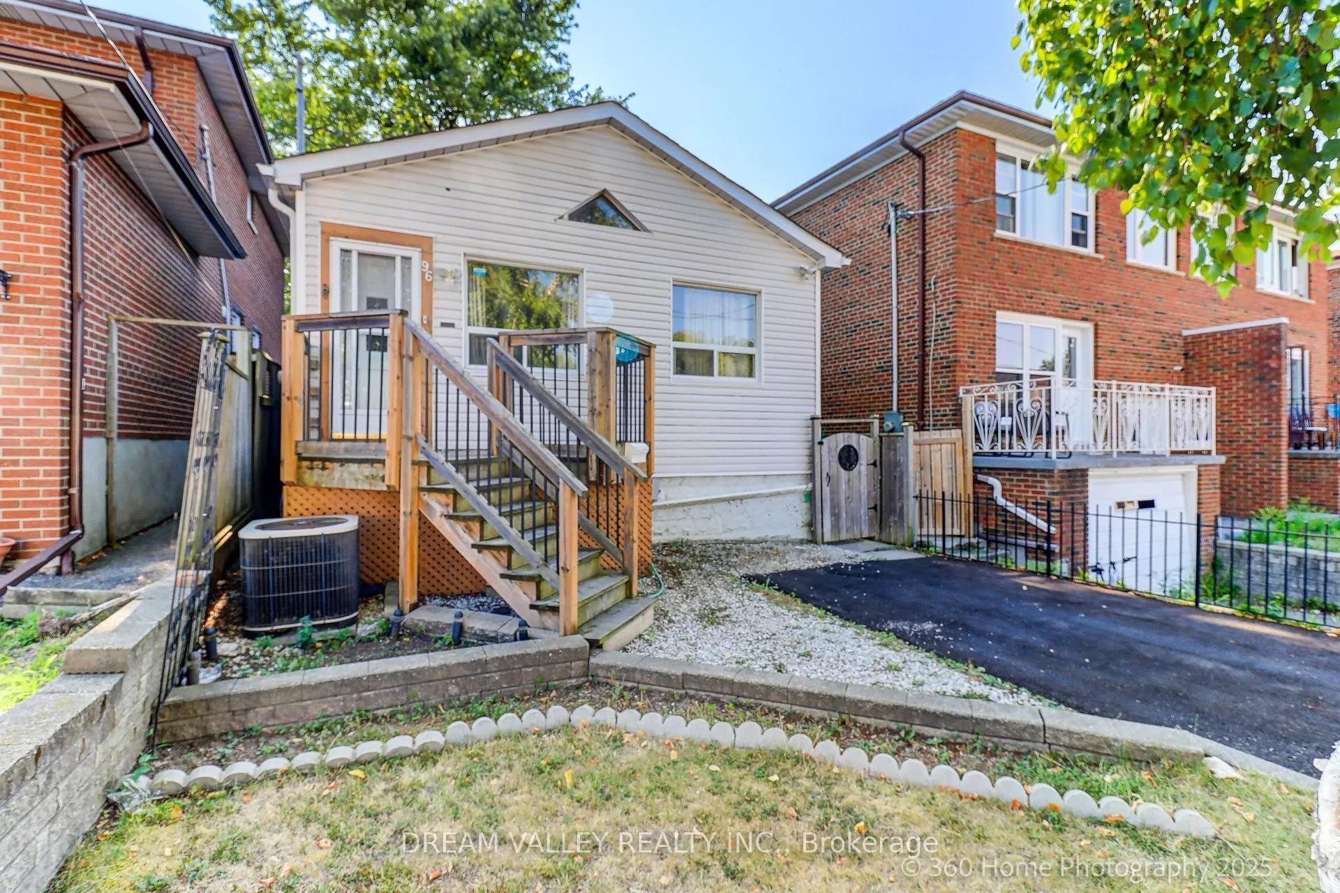 Detached Home For Sale | E13476450