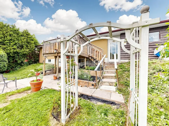 470 Cromwell Avenue, Oshawa, ON L1J 4V2