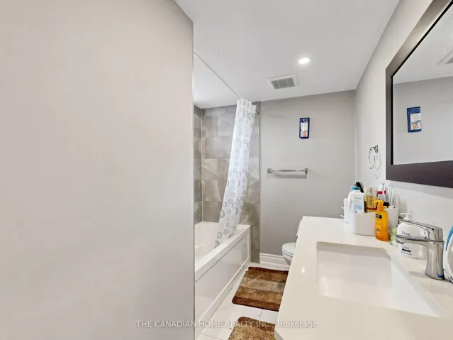 470 Cromwell Avenue, Oshawa, ON L1J 4V2