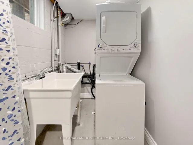 470 Cromwell Avenue, Oshawa, ON L1J 4V2