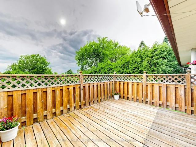 470 Cromwell Avenue, Oshawa, ON L1J 4V2