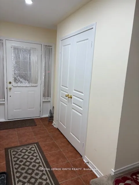 Property For Lease | E13483402