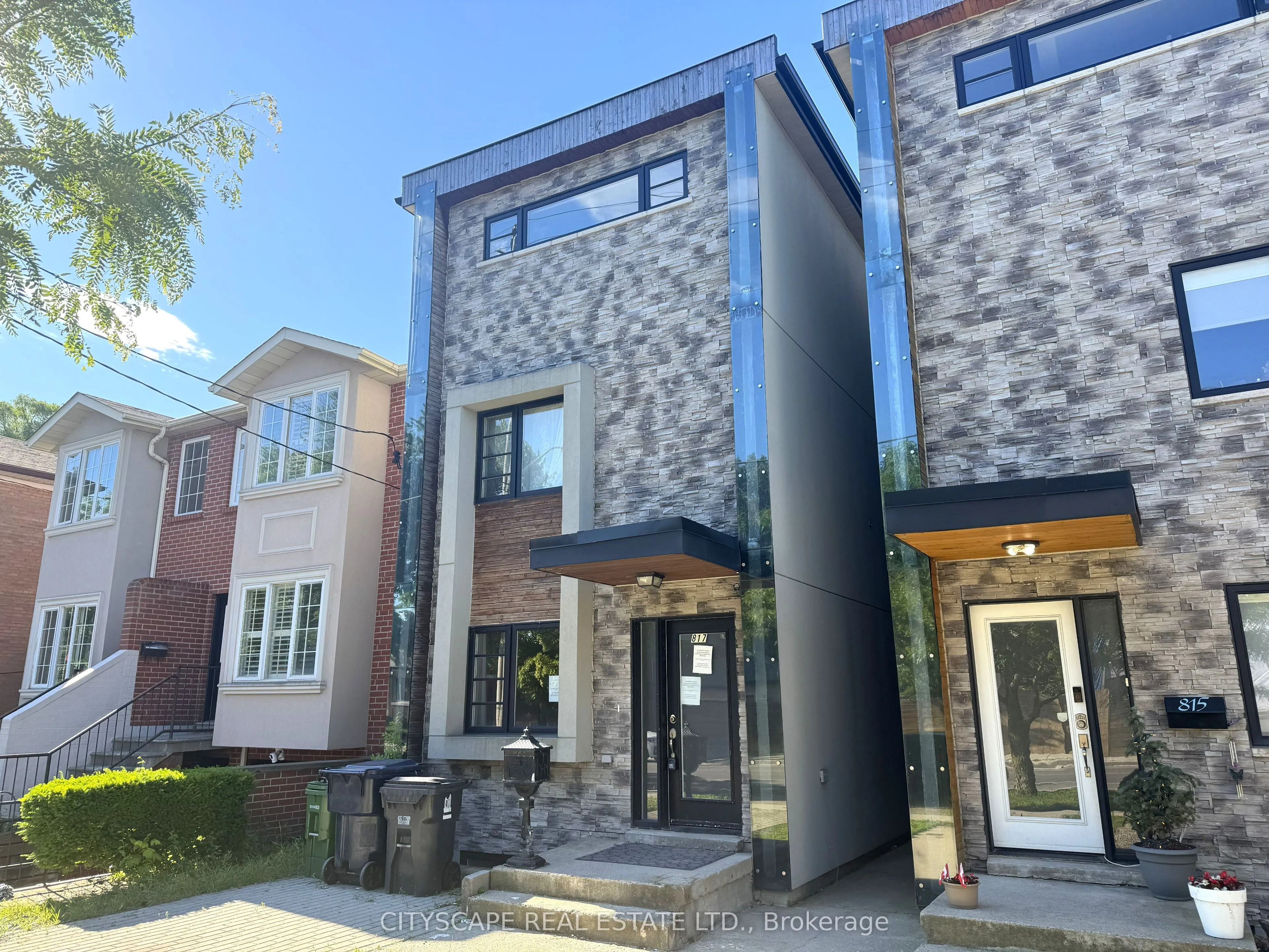 Detached Home For Sale | E13492272