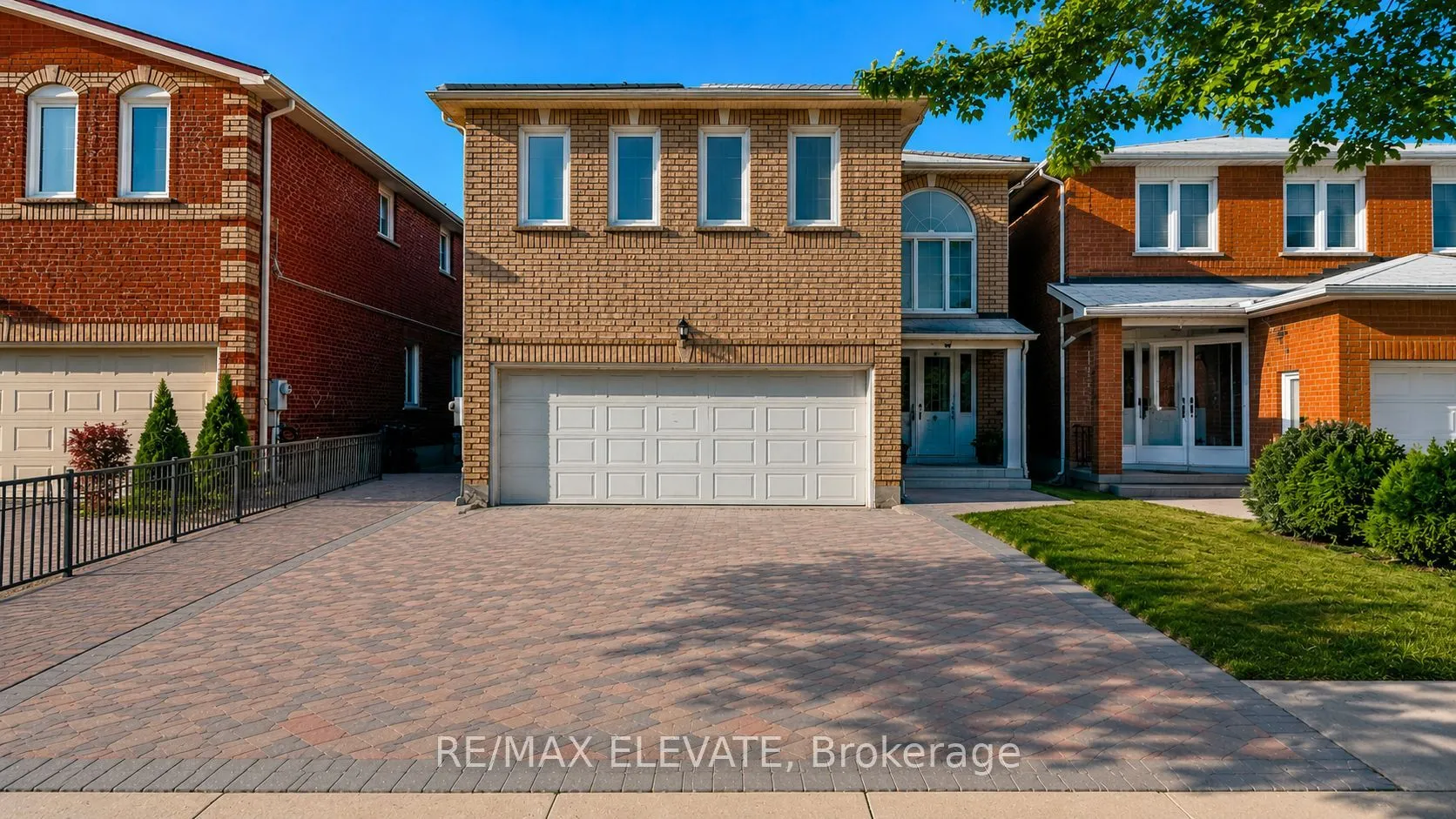 Detached Home For Lease | E13495094