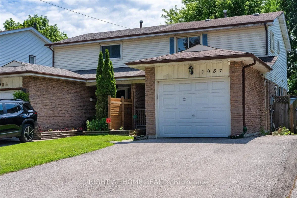 Semi-Detached Home For Sale | E13500584