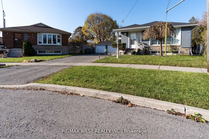 10 Pastrano Court, Toronto E08, ON M1M 1X1