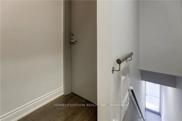 Cottage For Lease | E13515496