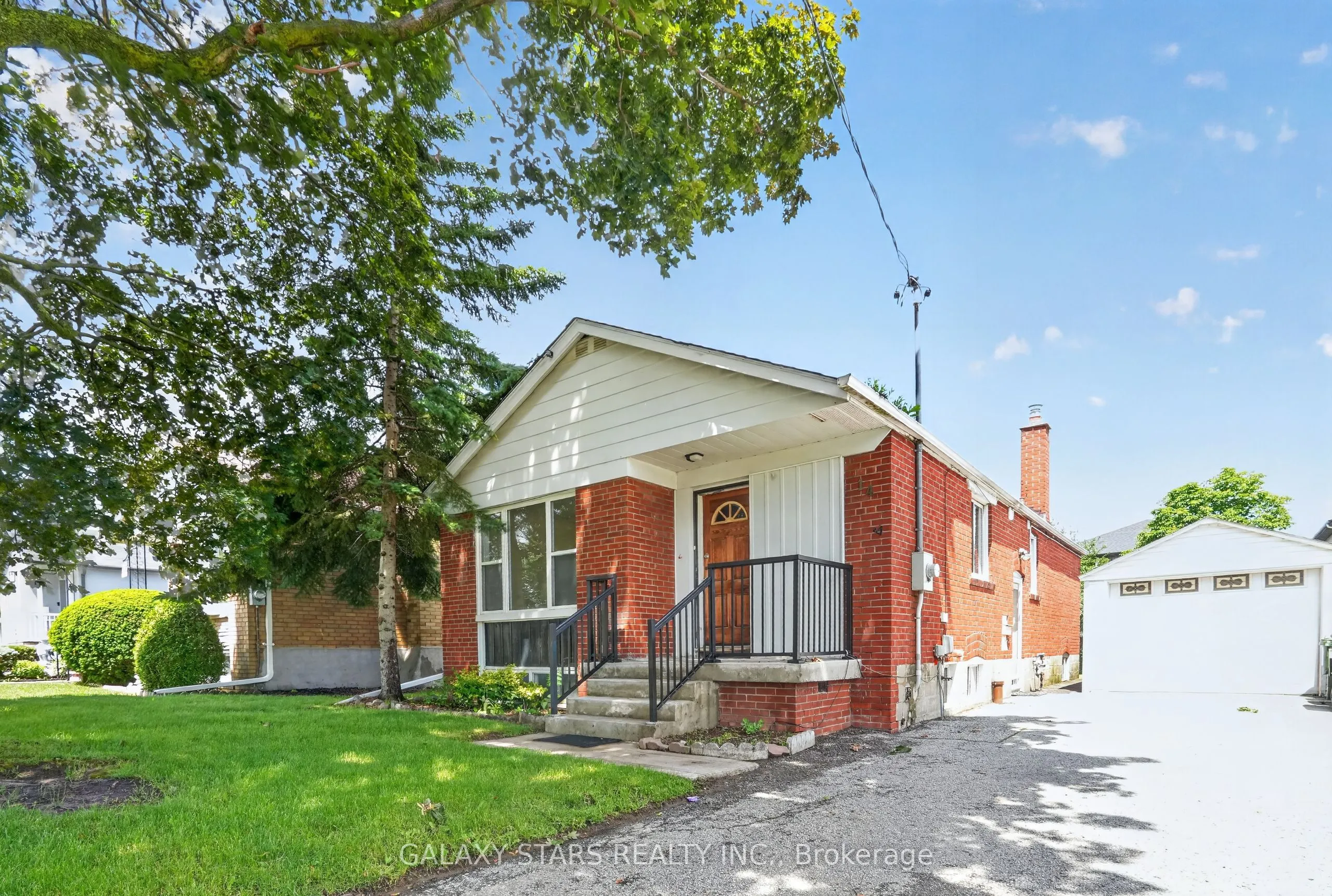 Detached Home For Sale | E13516392