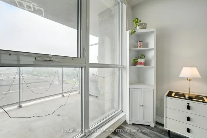 1328 Birchmount Road 607, Toronto E04, ON M1R 0B6