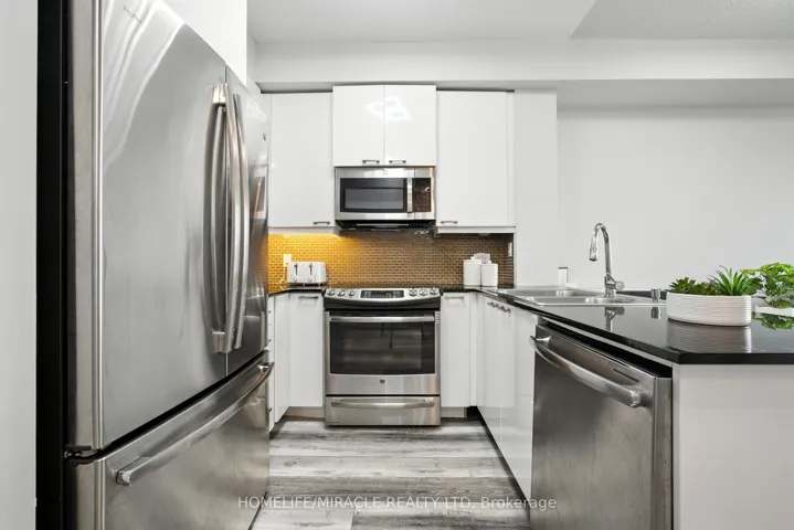 1328 Birchmount Road 607, Toronto E04, ON M1R 0B6