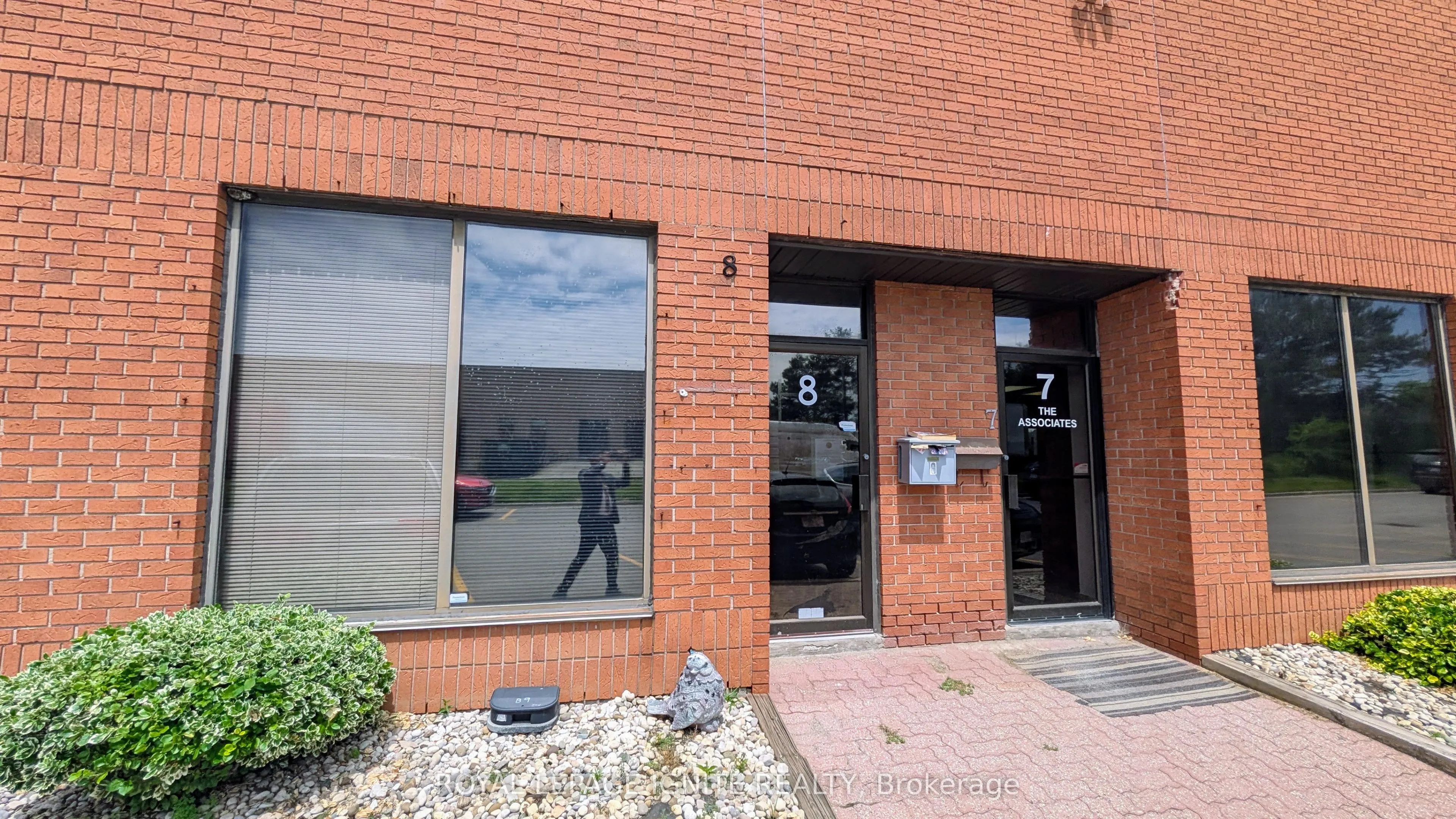Industrial Property For Lease | E13534786