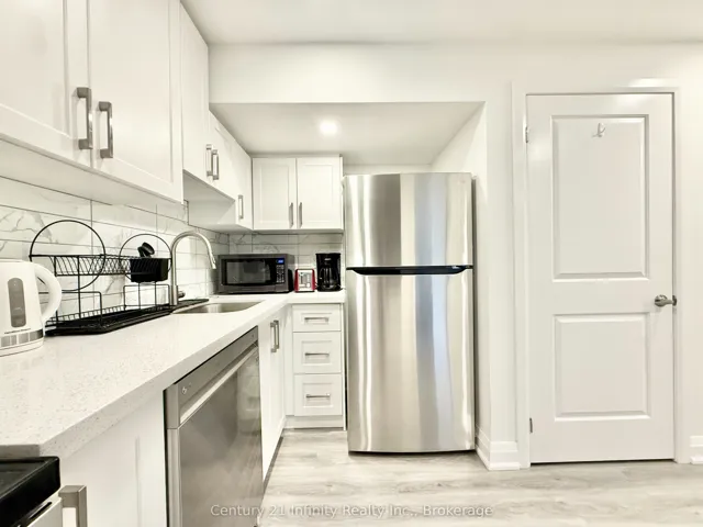 36 Elkington Crescent 2, Whitby, ON L1P 0L7