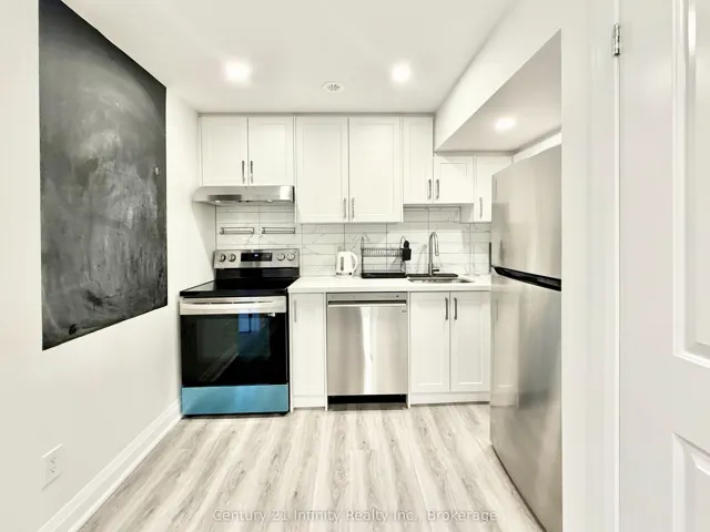 36 Elkington Crescent 2, Whitby, ON L1P 0L7