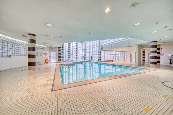 1470 Midland Avenue 1802, Toronto E04, ON M1P 4Z4