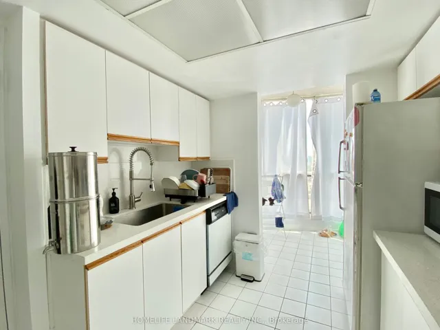 1470 Midland Avenue 1802, Toronto E04, ON M1P 4Z4