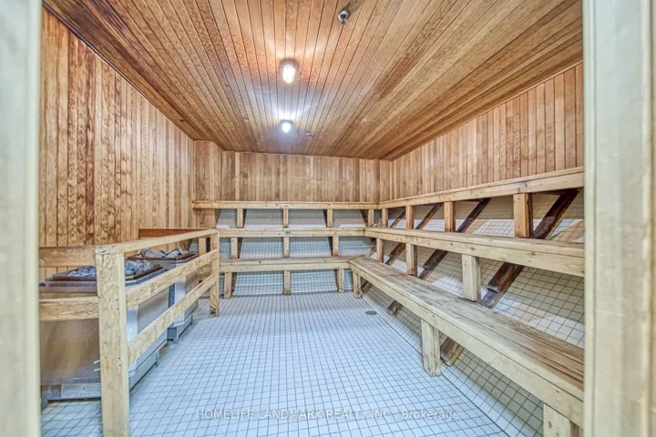 1470 Midland Avenue 1802, Toronto E04, ON M1P 4Z4