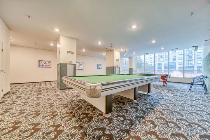 1470 Midland Avenue 1802, Toronto E04, ON M1P 4Z4