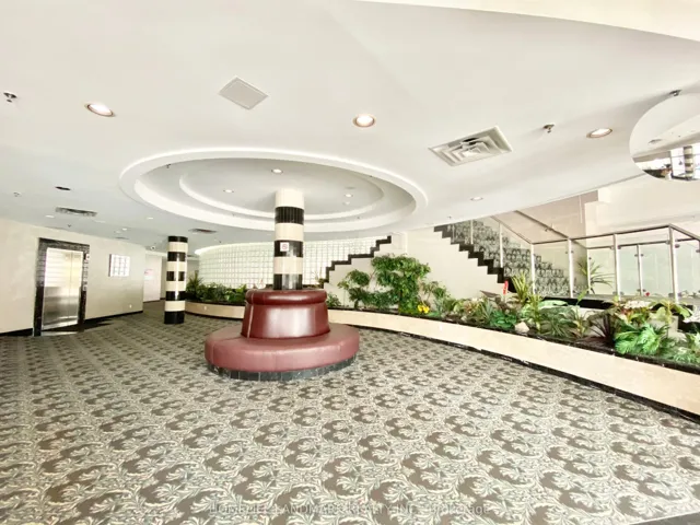 1470 Midland Avenue 1802, Toronto E04, ON M1P 4Z4