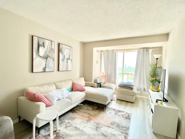 1470 Midland Avenue 1802, Toronto E04, ON M1P 4Z4
