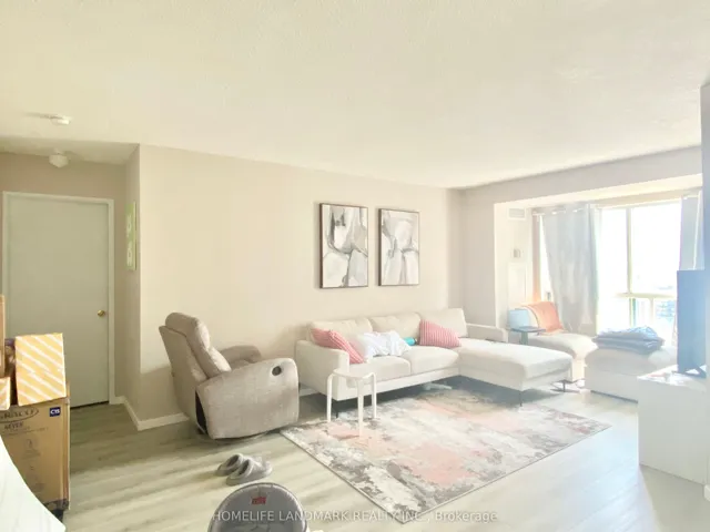 1470 Midland Avenue 1802, Toronto E04, ON M1P 4Z4