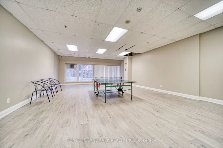 1470 Midland Avenue 1802, Toronto E04, ON M1P 4Z4