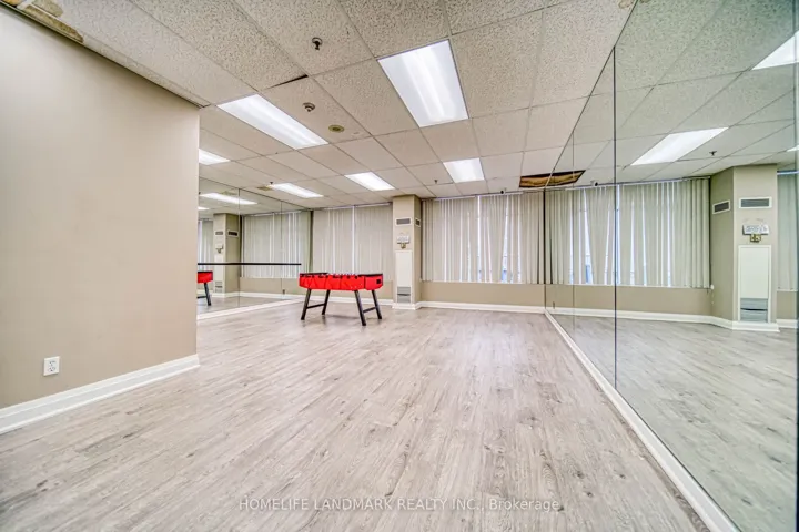 1470 Midland Avenue 1802, Toronto E04, ON M1P 4Z4