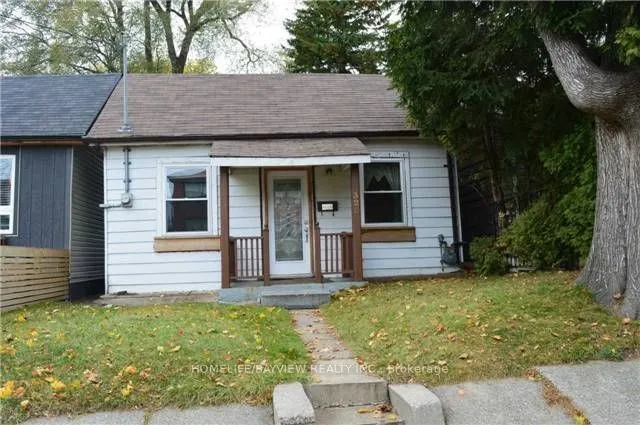 Detached Home For Lease | E13550664