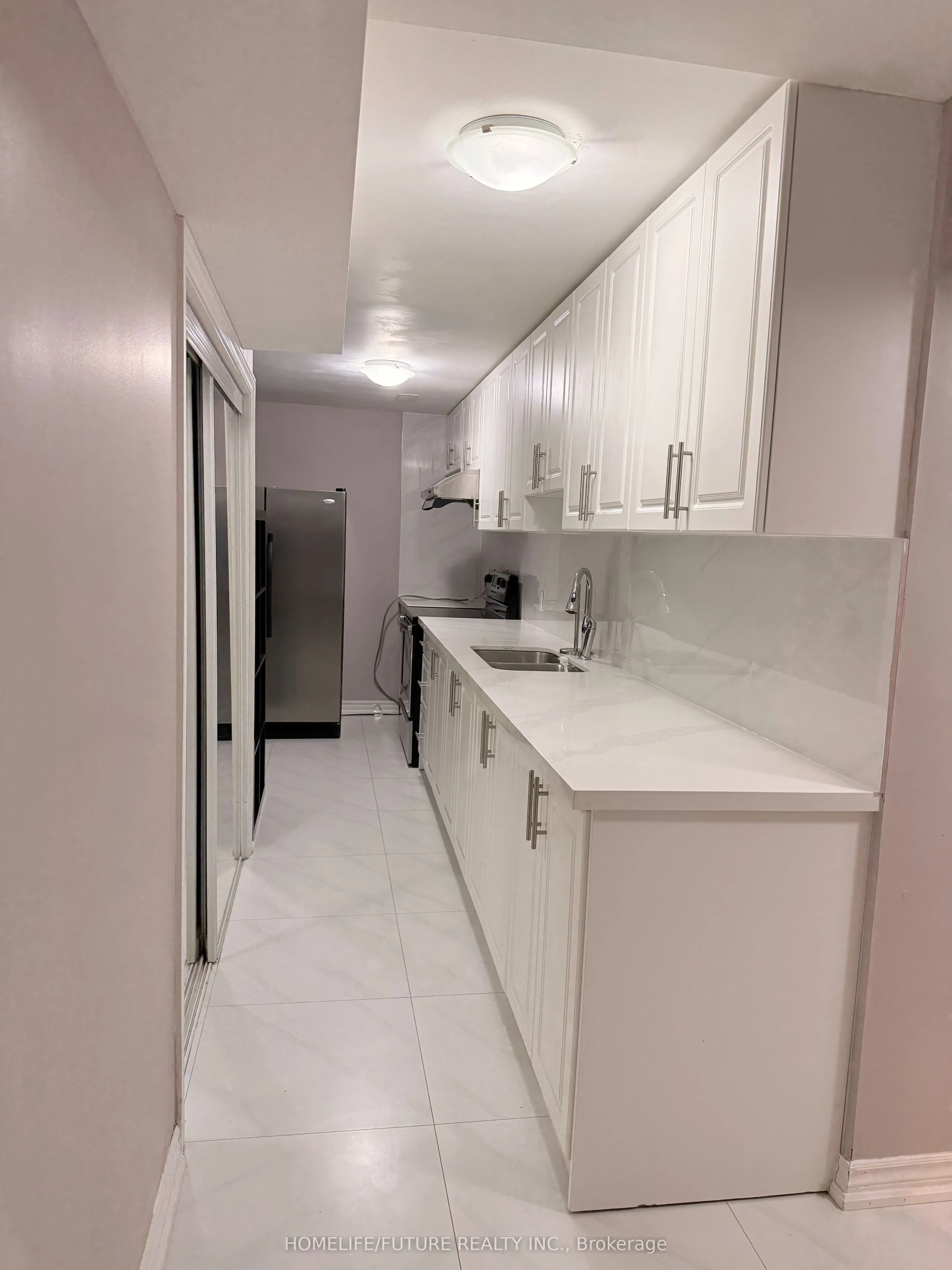 Detached Home For Lease | E13559376
