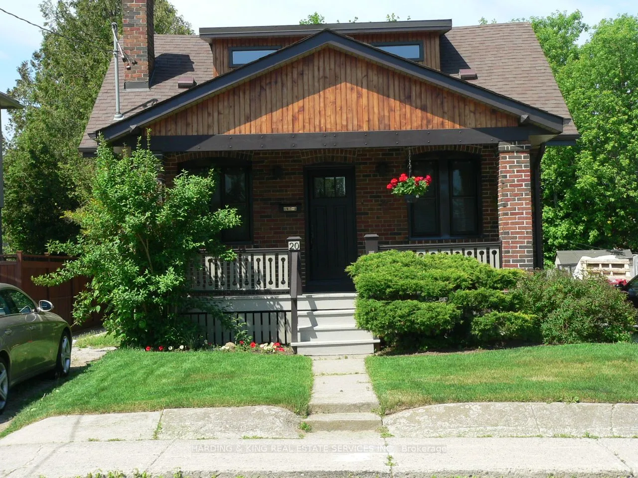 Detached Home For Lease | E13562840