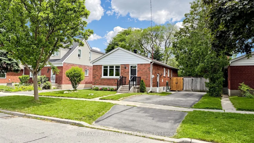 91 Vauxhall Drive, Toronto E04, ON M1P 1R1