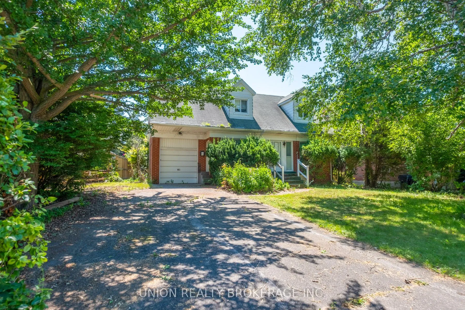Detached Home For Sale | E13565062