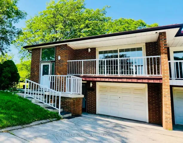 7 Snowhill Crescent, Toronto E07, ON M1S 3T4
