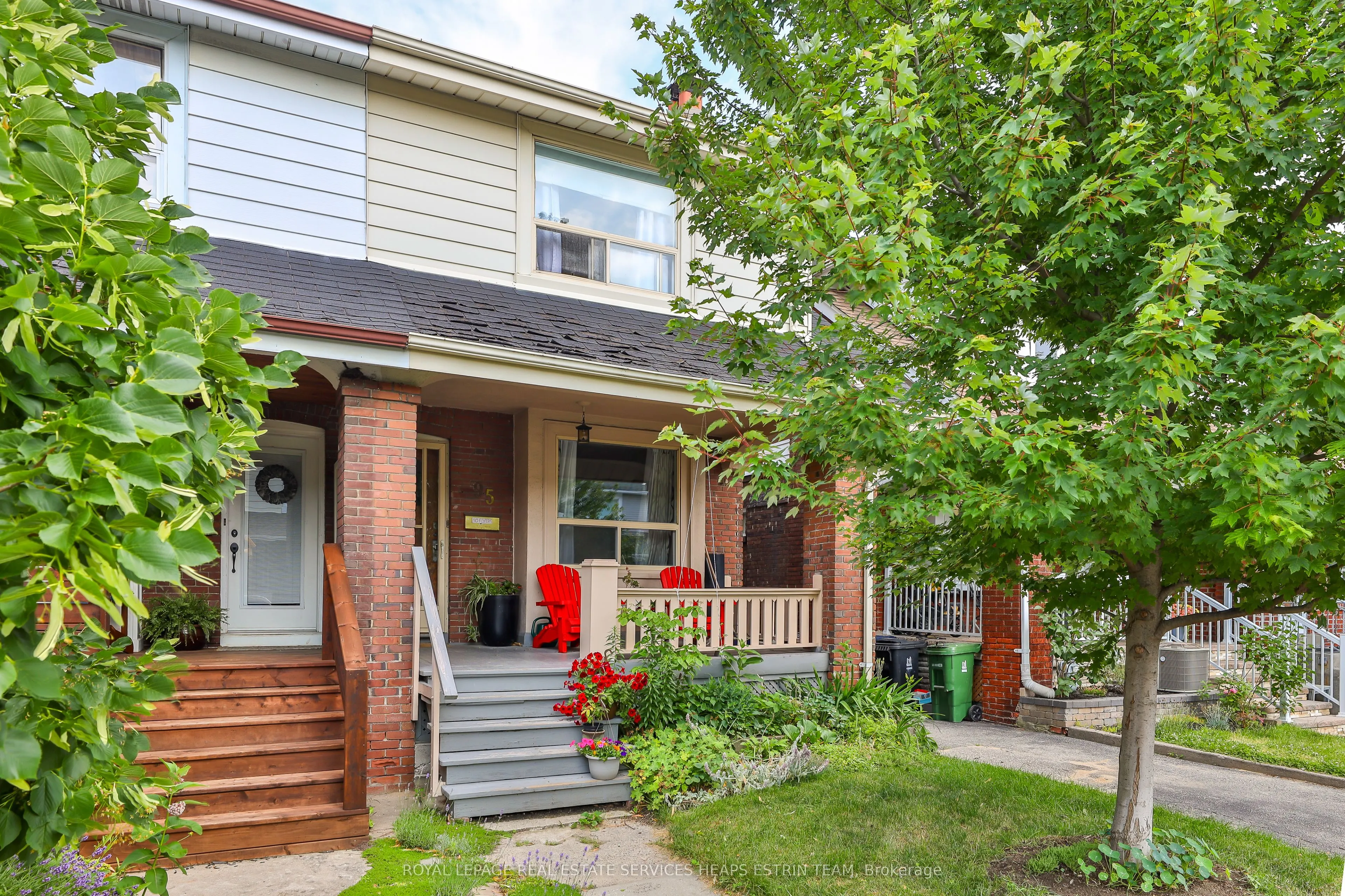 Semi-Detached Home For Lease | E13572004