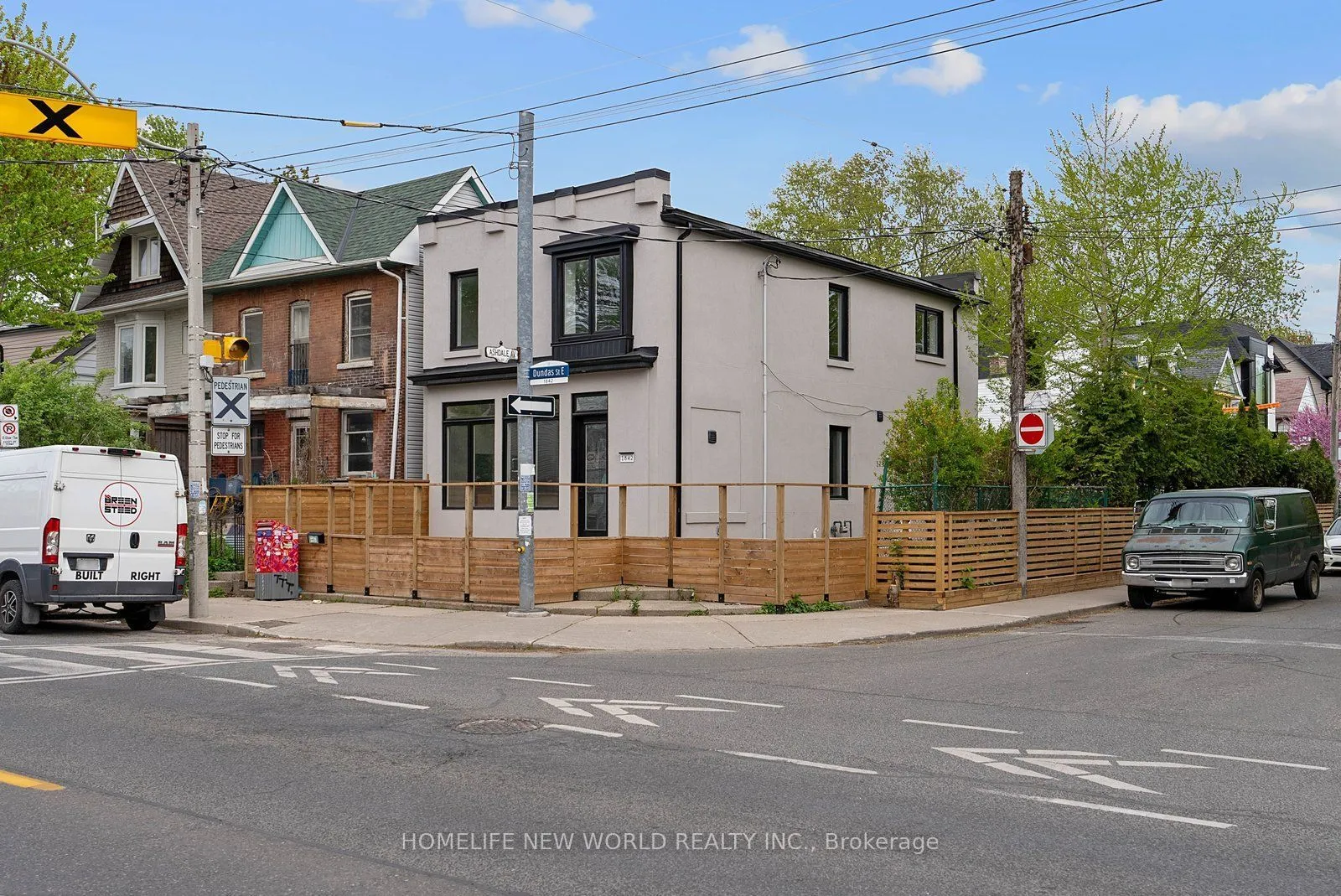 Cottage For Lease | E13576042