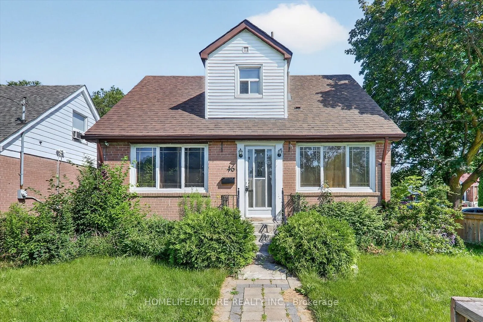 Detached Home For Lease | E13582060