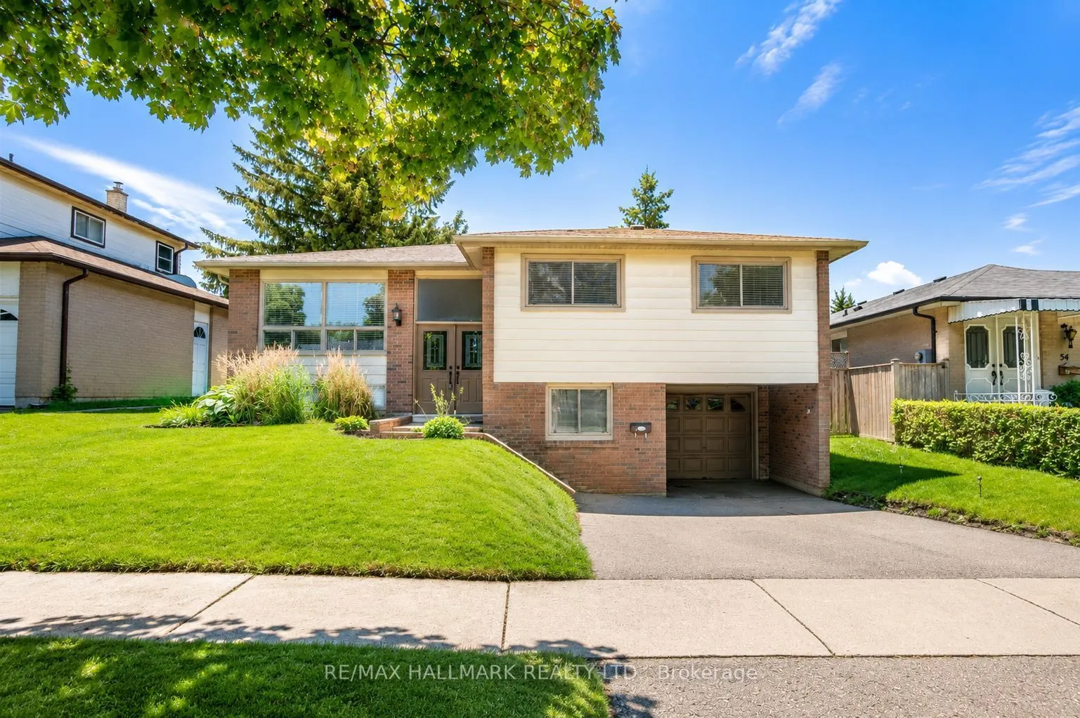 Detached Home For Lease | E13588628