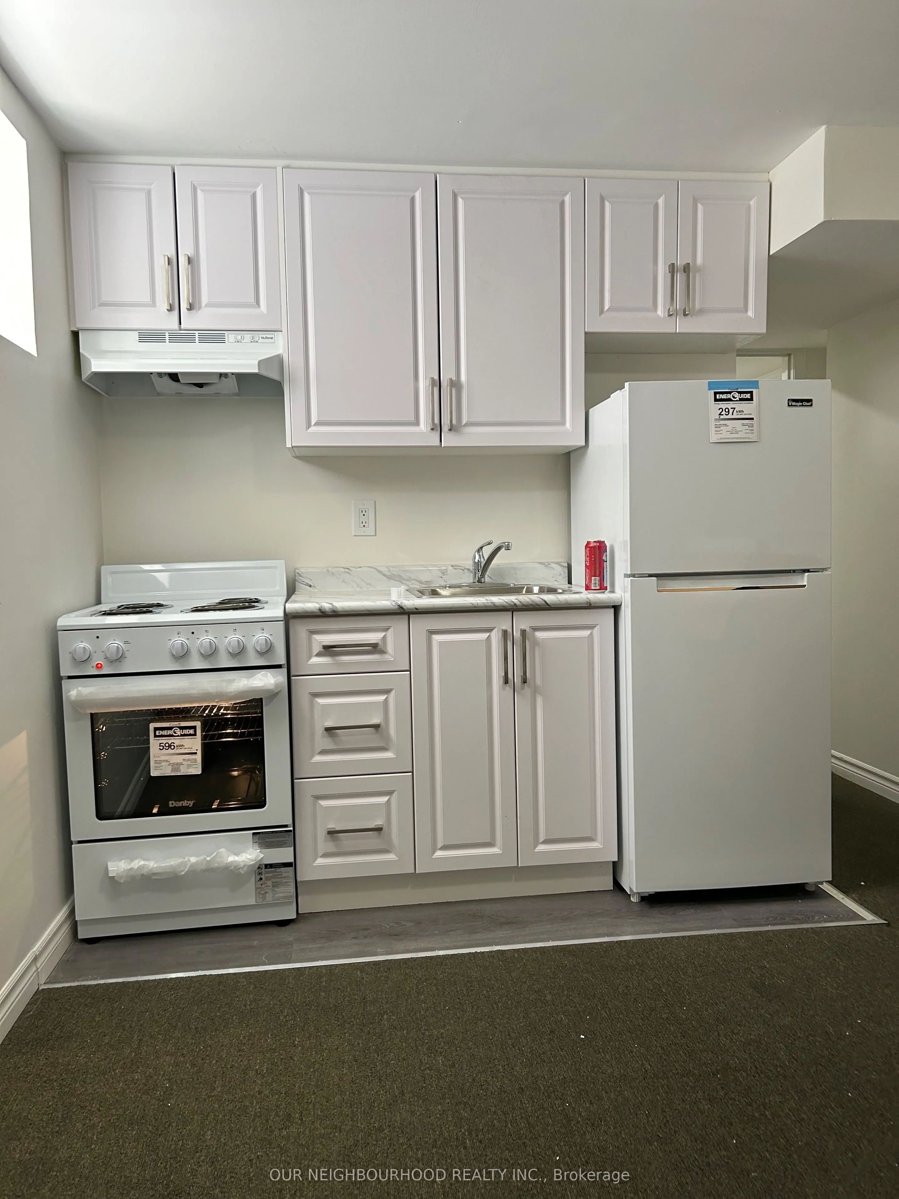 Detached Home For Lease | E13589616