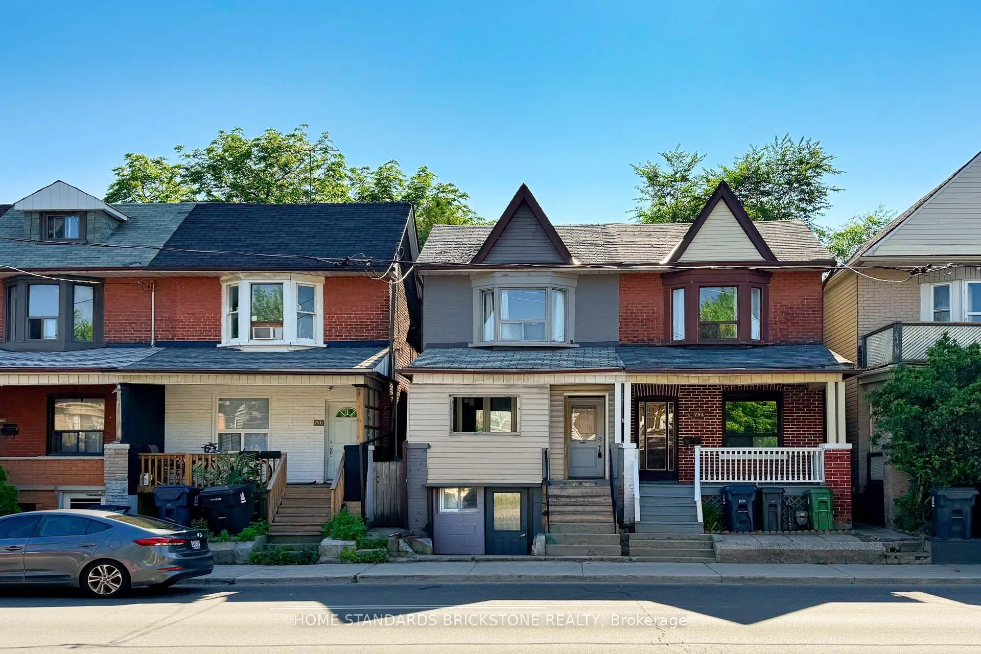 Semi-Detached Home For Lease | E13589830
