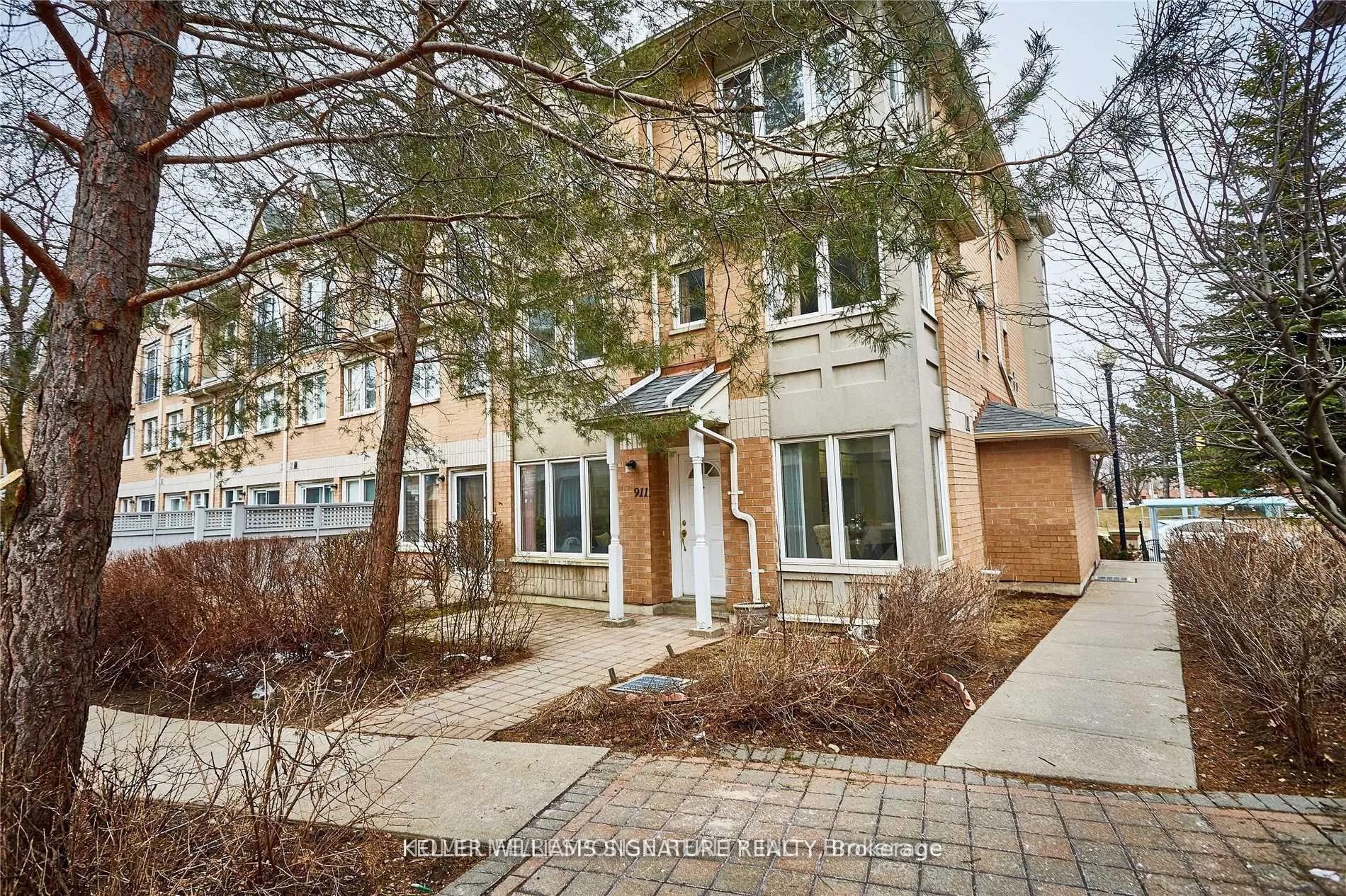 Property For Lease | E13602574