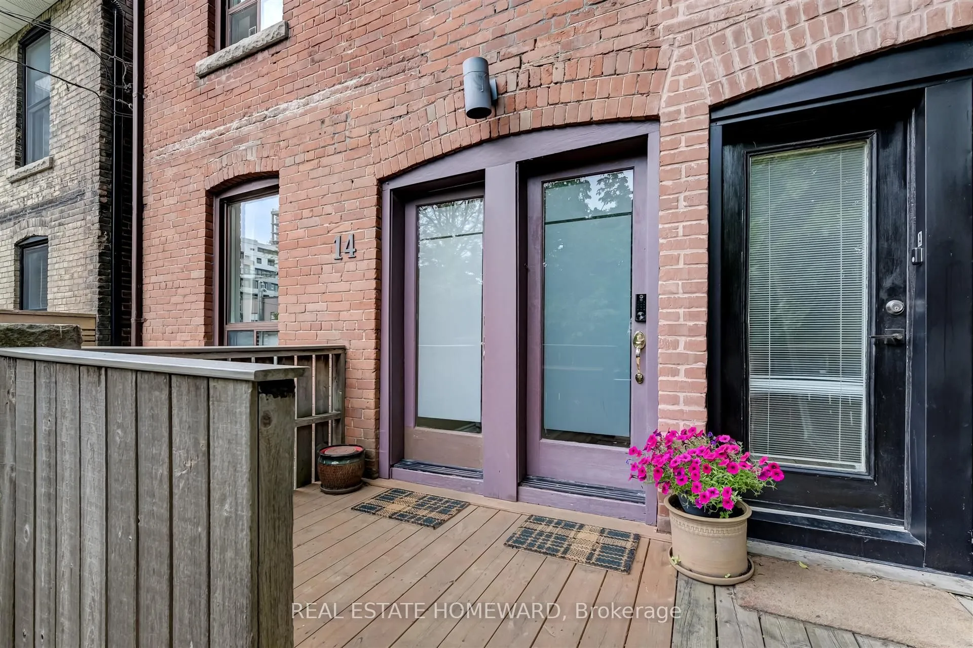 Duplex For Lease | E13604570